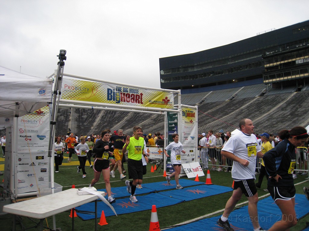 BHGH 2009 0406.jpg - The Big House Big Heat 5 and 10 K race. October 4, 2009 run in Ann Arbor Michigan finishes on the 50 yard line of the University of Michigan stadium.